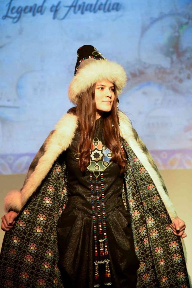 Kültürel Mirasa Defile İle Dikkat Çekildi