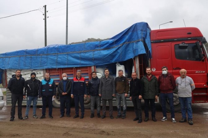 Bilecik’te 260 Arıcıya 54 Ton Şeker Desteği Verildi