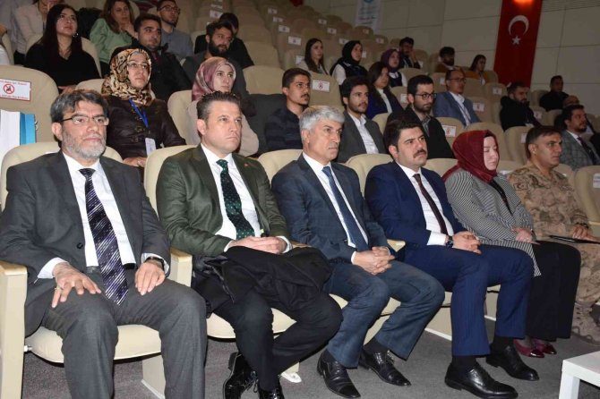 Bitlis “Bağımlılıkla Mücadele” Çalıştayı