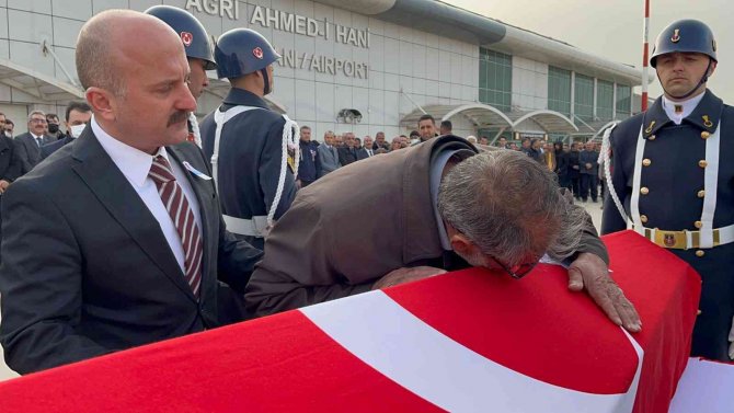 Şehit İnfaz Koruma Memuru Cengiz Yiğit İçin Ağrı’da Tören Düzenlendi