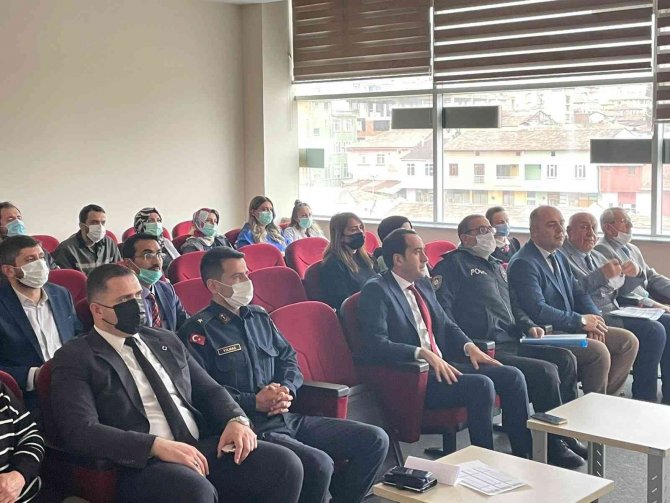 Kargı’da Bağımlılıkla Mücadele Projeleri Masaya Yatırıldı