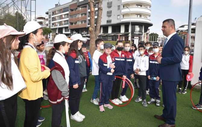 Miniklerde Çevre Bilinci Oluşturuluyor