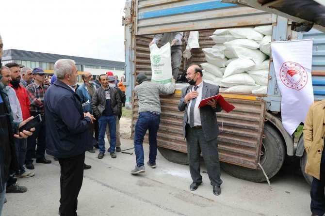 Eskişehirli Arıcılara 61 Ton Şeker