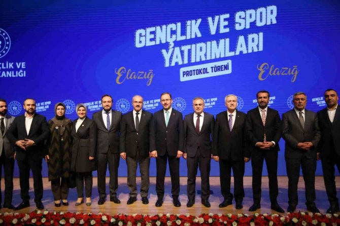 Kasapoğlu: “Kutlu Mücadelemizi Karalayanların Bu Ülkenin Gençleri İçin Çakılmış Bir Çivisi Yok”