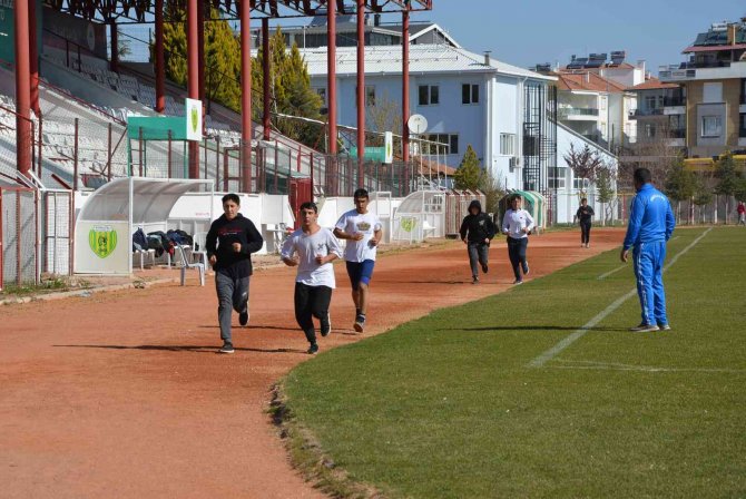 Güreşçiler Kumluca’ya Hazırlanıyor
