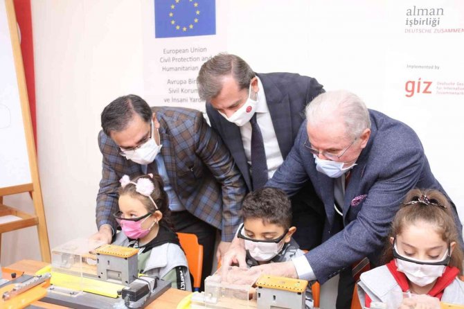 Gürsu Belediyesi, Steam Yaklaşımıyla Geleceğin Çocuklarını Keşfediyor