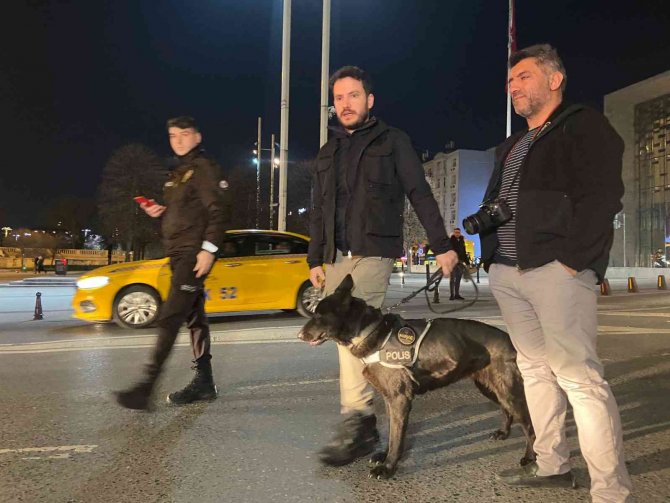İ̇stanbul’da Helikopter Destekli ’Yeditepe Huzur’ Uygulaması