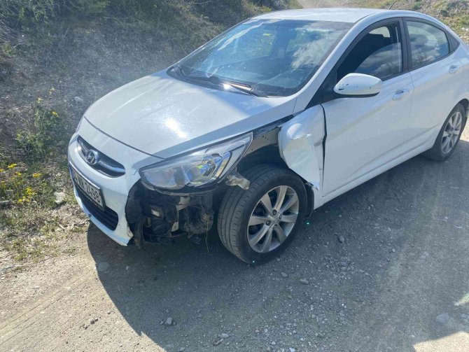 Polisten Kaçan Sürücü Kaza Yapınca Yakalandı