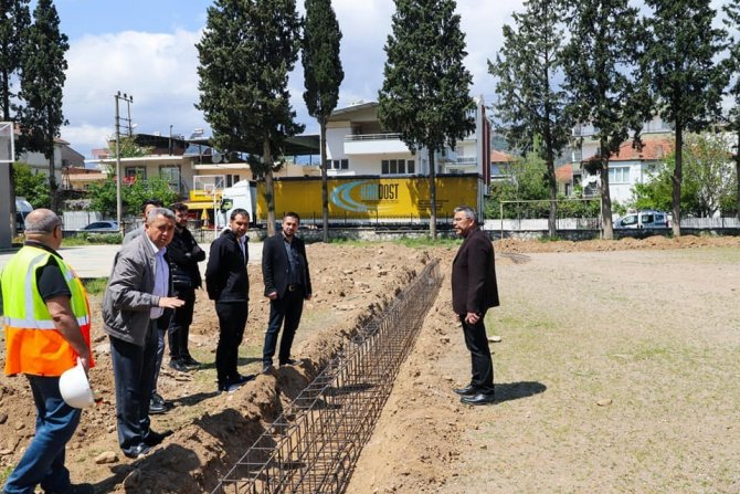Köşk’e 6 Yeni Halı Saha