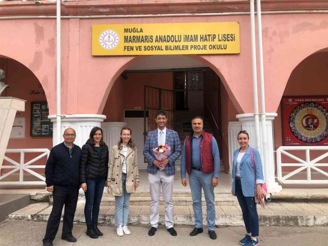 Marmaris Anadolu İ̇mam Hatip Lisesi, Deniz Kirliliğini Önlemek İçin Konferans Düzenledi