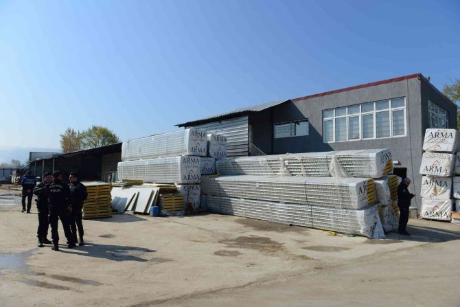 Tahtalı’daki Kaçak Fabrika Üçüncü Kez Yıkıldı