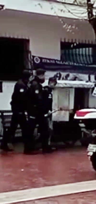 Gençler Arasındaki ‘Yan Bakma’ Kavgasında Kan Aktı