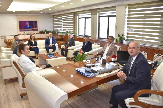 Salihli Belediyesi Atık İlaç Toplama Projesi Başlattı