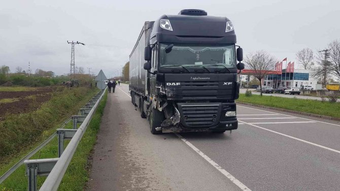 Samsun’da Tır Araçları Biçti: 4 Yaralı