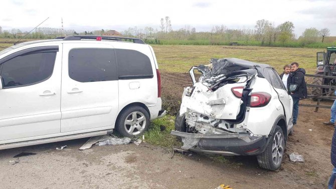 Samsun’da Tır Araçları Biçti: 4 Yaralı