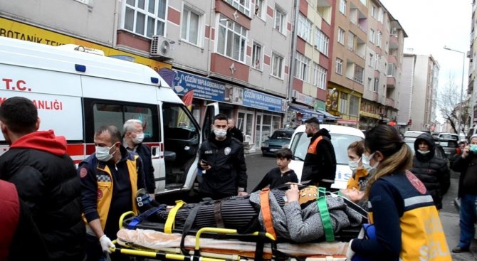 Motosikletle Otomobilin Kafa Kafaya Çarpıştığı Kaza Kamerada