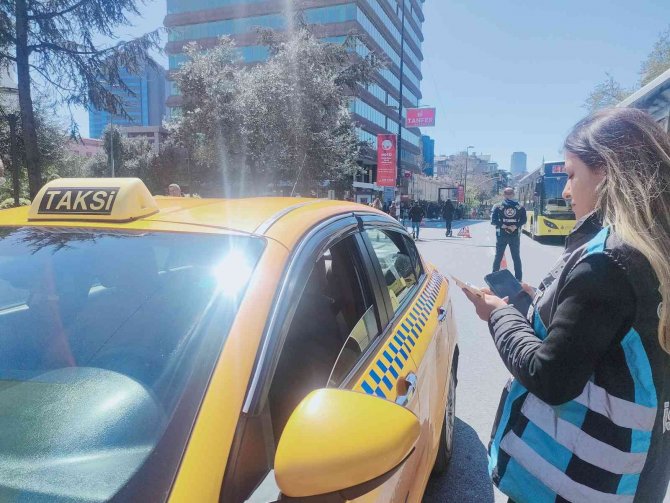 Şişli’de Ticari Taksi Sürücülerine Denetim