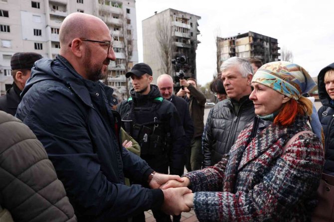 Zelenskiy: “Mariupol’deki İşlenen Savaş Suçları Borodyanka’dan Daha Fazla”