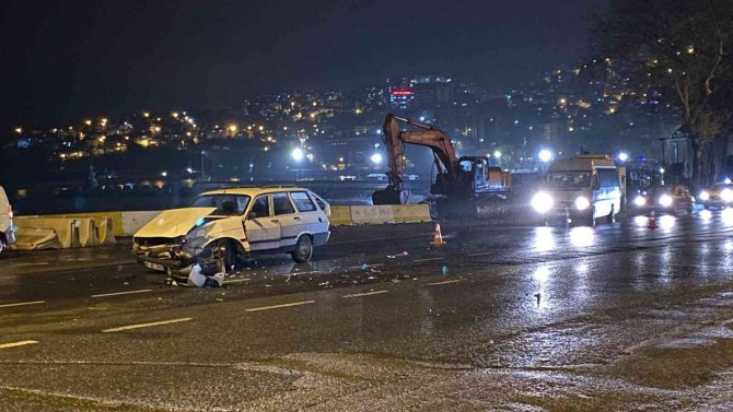 Kafa Kafaya Çarpıştılar: 2 Yaralı
