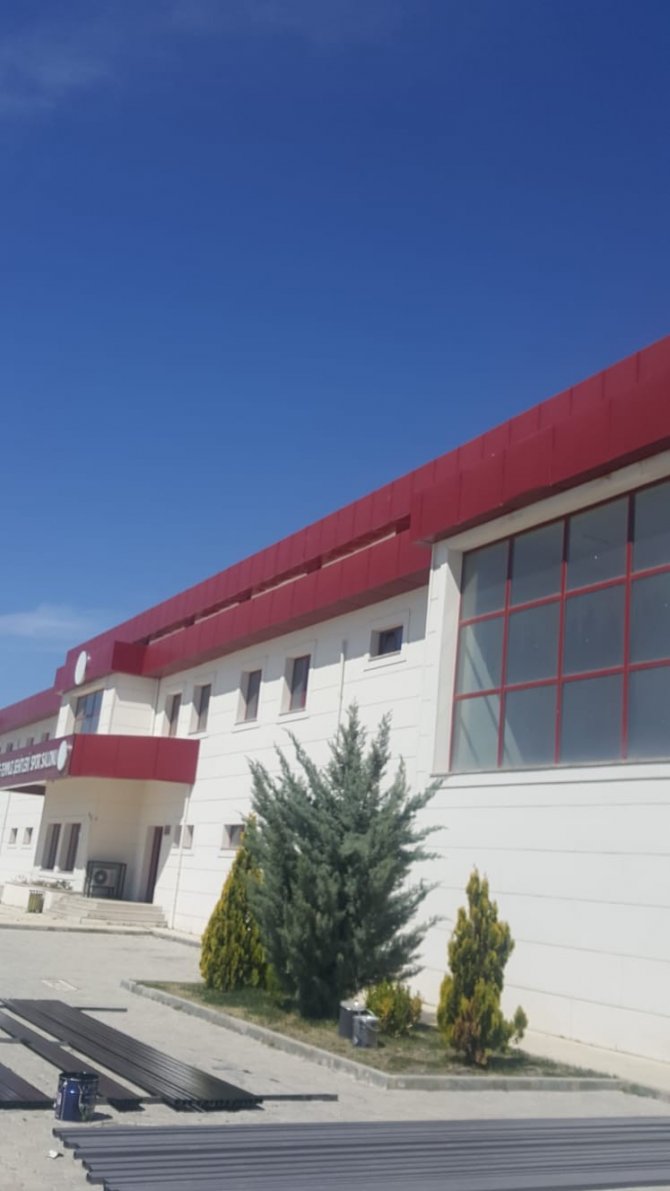 15 Temmuz Şehitleri Spor Salonunda Bakım Onarım Çalışmaları