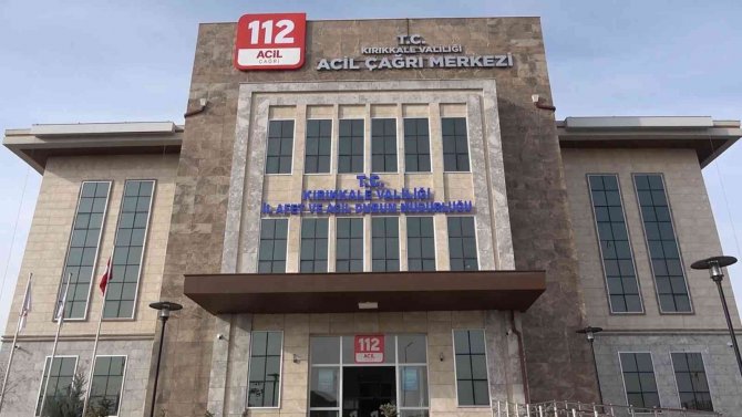 112’ye Gelen Çağrılar Pes Dedirtti: ’Benim Maaşımdan Acil Bir Olay Mı Var’