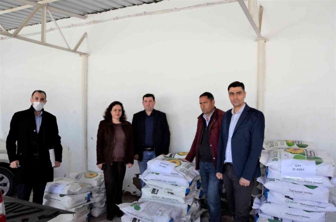 Afyonkarahisar’da 13 Bin 400 Kilogram Ayçiçek Tohumu Dağıtıldı