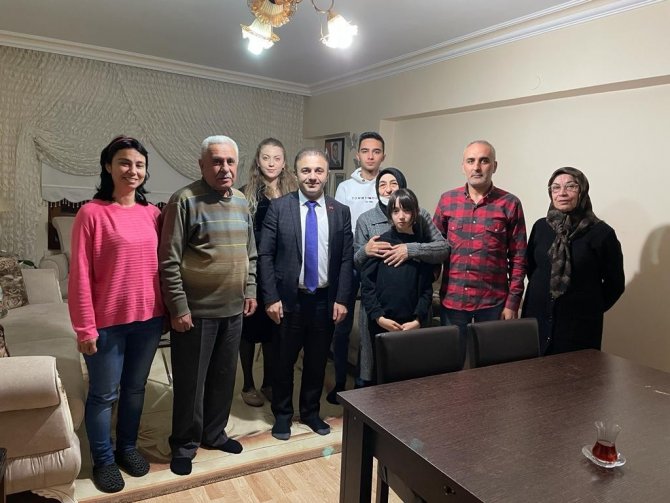 Bakan Derya Yanık Ve Bakanlık Yöneticileri Şehit Aileleriyle İftarda Buluştu