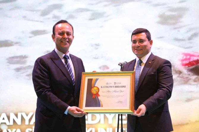 Akdeniz Belediyelerinin Yarışında Alanya Belediyesi 2 Ödül Birden Aldı