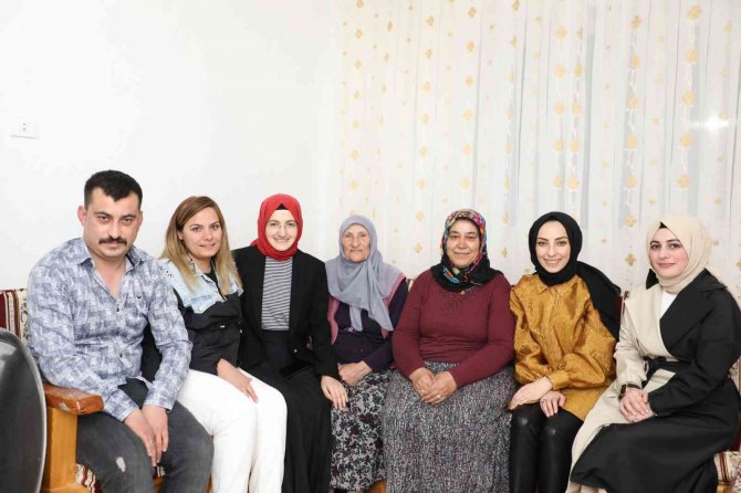 Başkan Hilal Ayık’tan Çat Kapı Ev Ziyaretleri