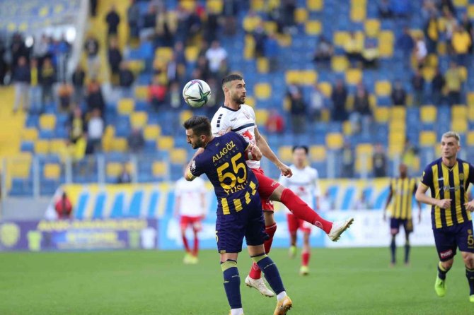 Altınordu Seriyi Sürdürdü; Kümeden Kurtuldu