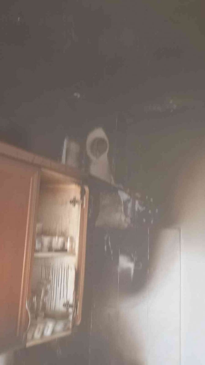 Ocakta Unutulan Yemek, Hastanelik Etti