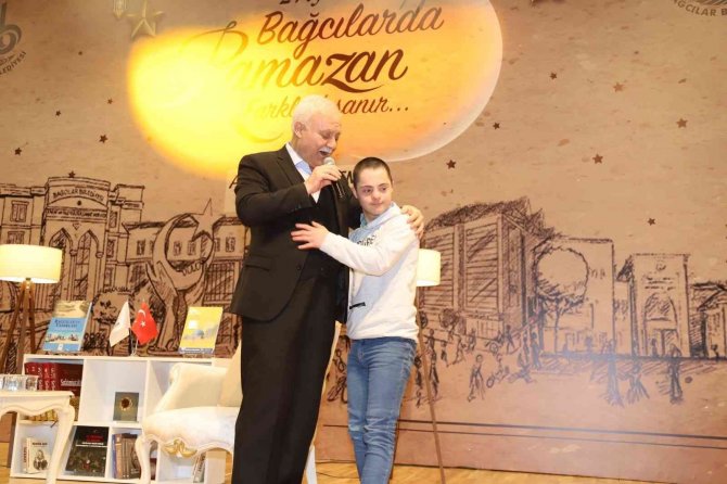 Nihat Hatipoğlu, Bağcılar’da Ramazan Ayı Etkinliklerine Misafir Oldu