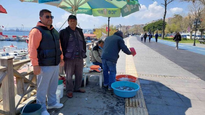 Avlanma Yasağıyla Oltalar Çantadan Çıktı