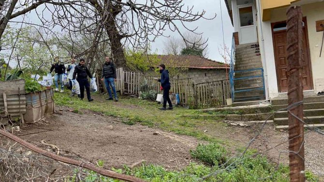 Dinamit Ve El Yapımı Patlayıcılarla Yakalanan 4 Kişi Tutuklandı