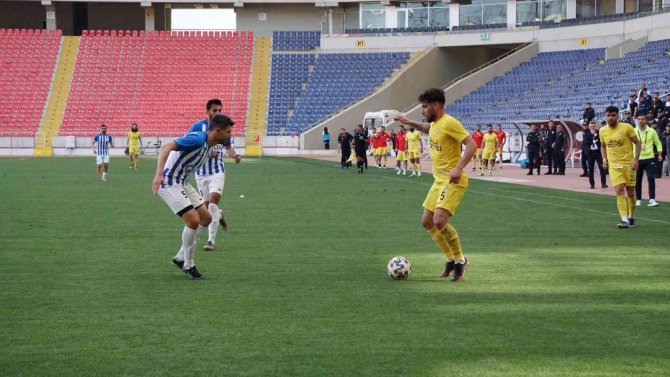 Bölgesel Amatör Lig 3.bölge Play-off: Talasgücü Belediyespor: 1- Arguvan Belediyespor: 2