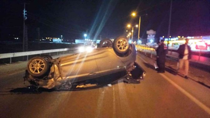 Nişanlı Çift Kazada Yaralandı