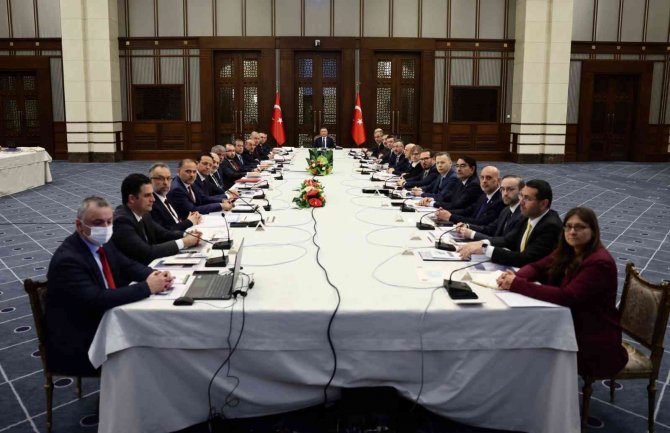 Cumhurbaşkanı Yardımcısı Oktay: "Kamu Veri Alanı Kurulacak"