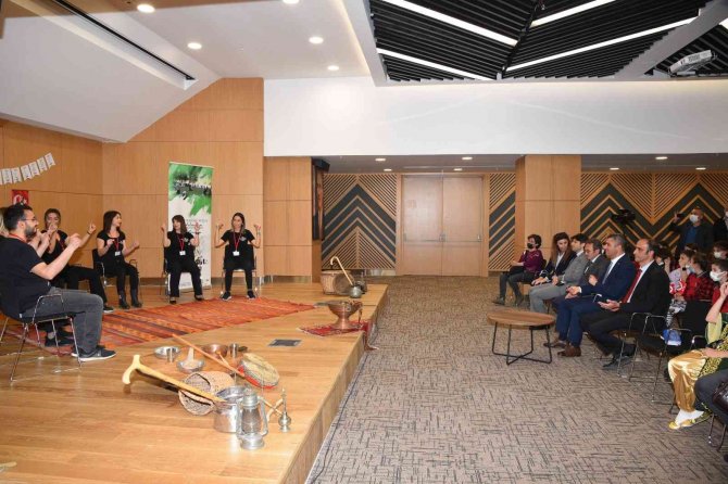 Denizli’de 3 Bin 500 Öğrenci Anadolu Masallarıyla Buluşuyor