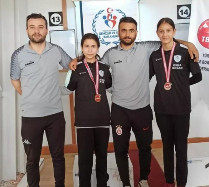 Serinhisar’ın Başarılı Dartçıları Milli Takım Biletini Kaptı