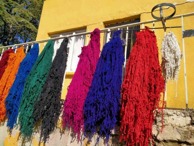 Halı Ve Kilim Desenleri Unutulmayacak