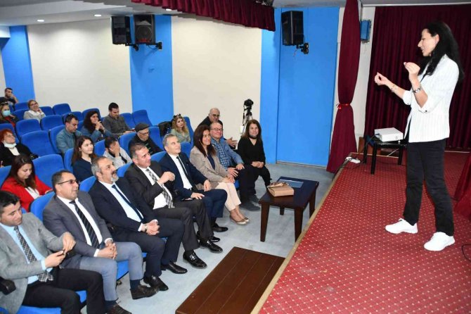 Söke’deki Konferansta ‘Herakleia’ Antik Kenti Anlatıldı