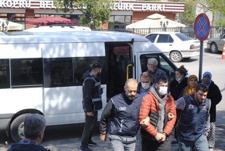 Benzinlik İstasyonunu Soyan Zanlılar Tutuklandı