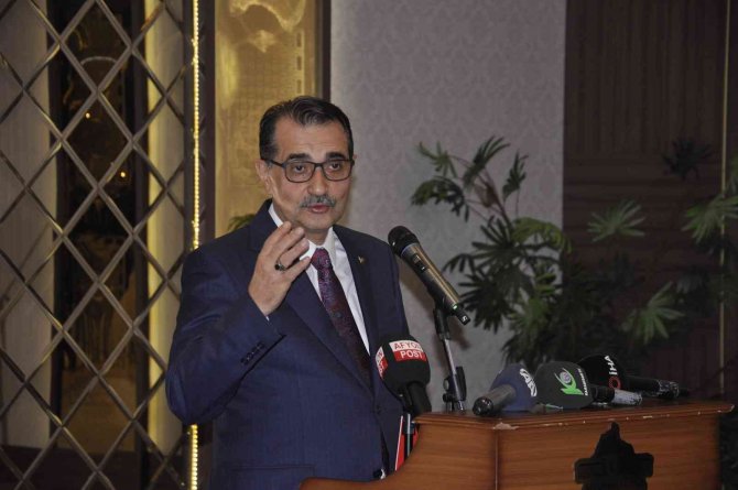 Bakan Dönmez: “Hedefimiz 2023’de Yerli Gazımızı Milletimizle Buluşturmak”