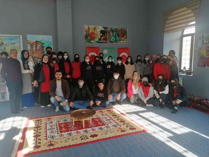 "Evvel Zaman İçinde" E-twinning Projesi