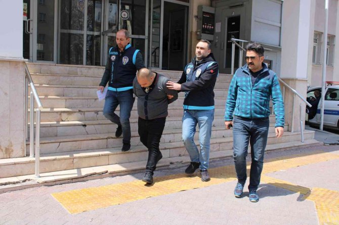 Kayseri’de Sahte Plaka İmalathanesine Operasyon