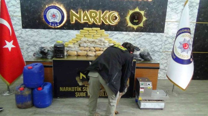 İ̇stanbul’da Uyuşturucu Operasyonları: 1’i İ̇ranlı 14 Şüpheli Yakalandı