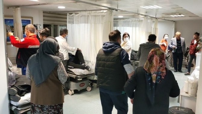 İ̇ftar Yapan Fırıncılar Gıda Zehirlenmesi Şüphesi İle Hastanelere Kaldırıldı