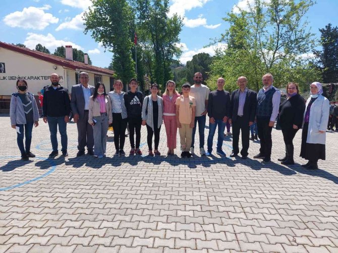 Köyceğiz Zeytinalanı İ̇lk Ve Ortaokulu Yazar Hepgenç İle Buluştu