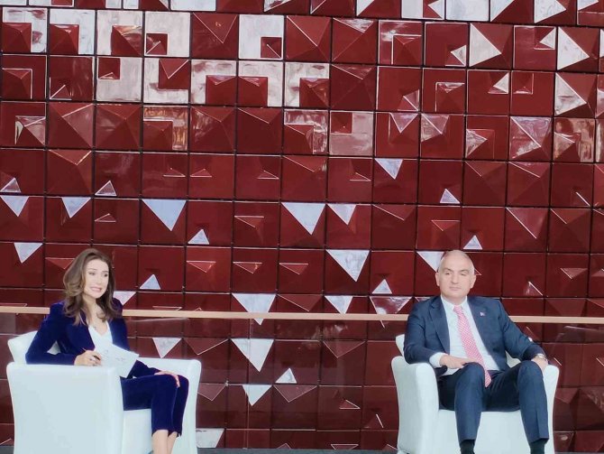 Bakan Ersoy: “İ̇stanbul, Michelin Rehberi’nden Aldığı Destekle Marka Değerini Sağlamlaştıracak”