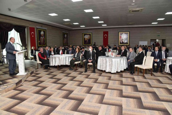 Manisa İ̇l Bağımlılıkla Mücadele Çalıştay’ı Gerçekleştirildi